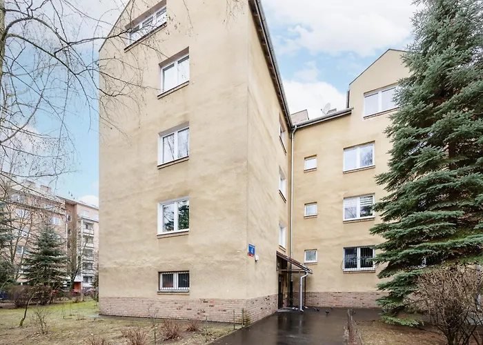 Vintage Apartment Sengera Cichego With 3 Bedrooms By Noclegi Renters