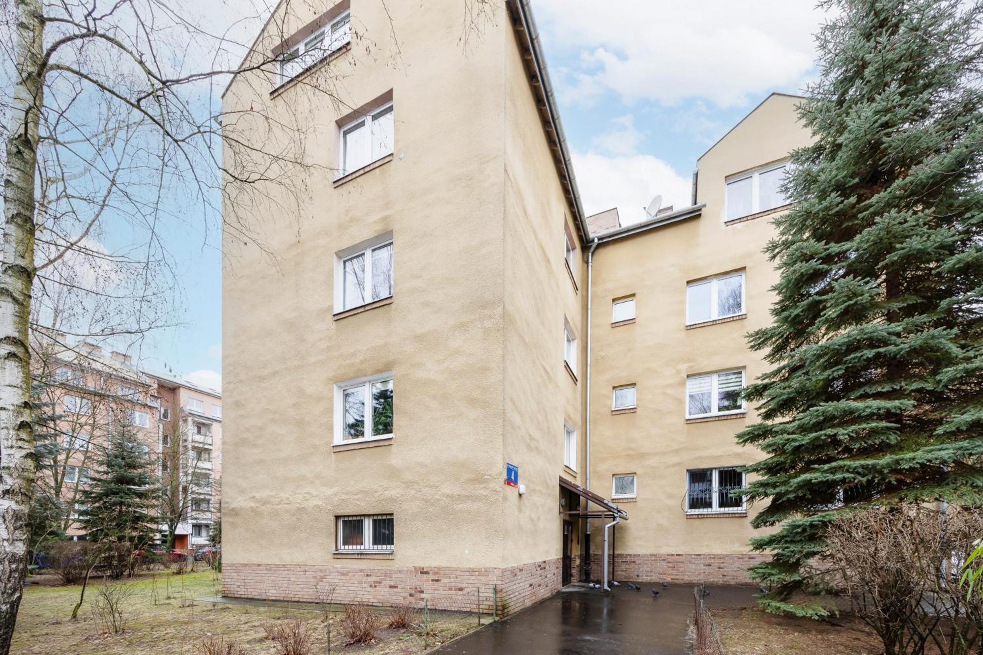 Apartment Vintage Sengera Cichego With 3 Bedrooms By Renters Warsaw